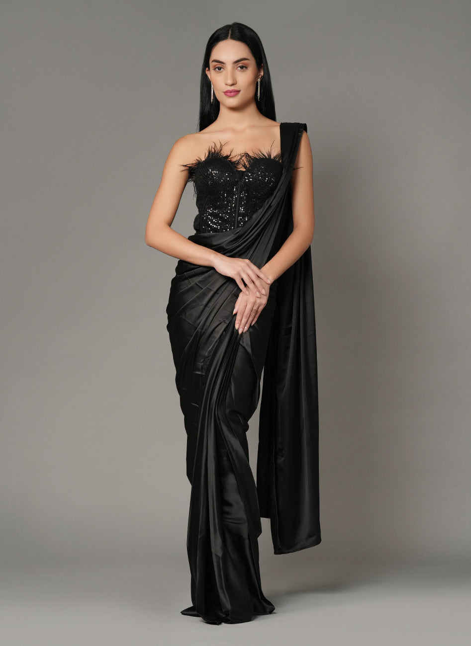 Veloura Black Drape