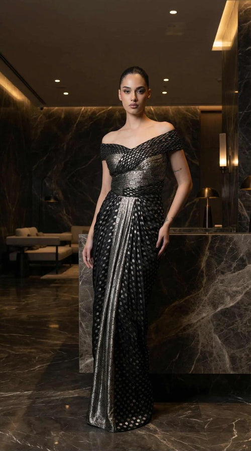 BLACK FUSON GOWN